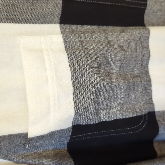 Ann Taylor Loft Flannel Top NWT Size Large - Picture 6 of 9